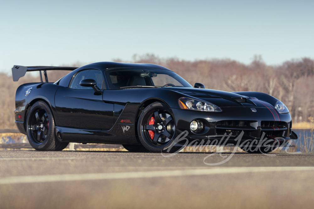 2010 DODGE VIPER ACR VOODOO EDITION - Front 3/4 - 244376
