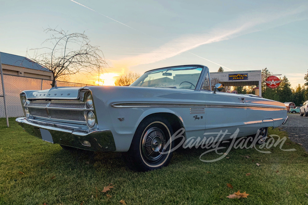1965 PLYMOUTH FURY III CONVERTIBLE - Front 3/4 - 244402