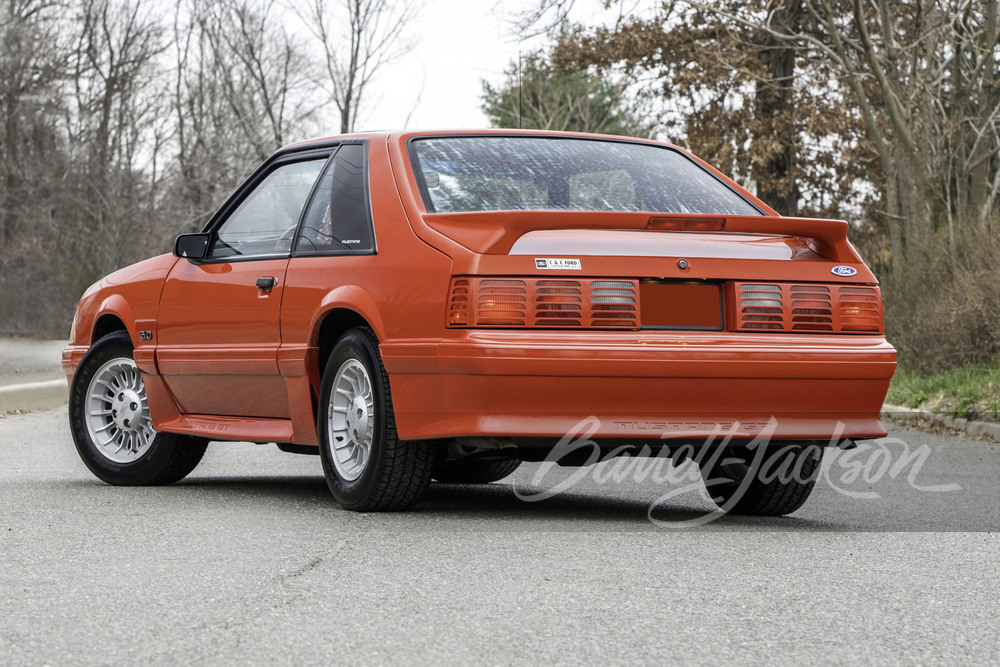 1990 FORD MUSTANG GT - Rear 3/4 - 244445