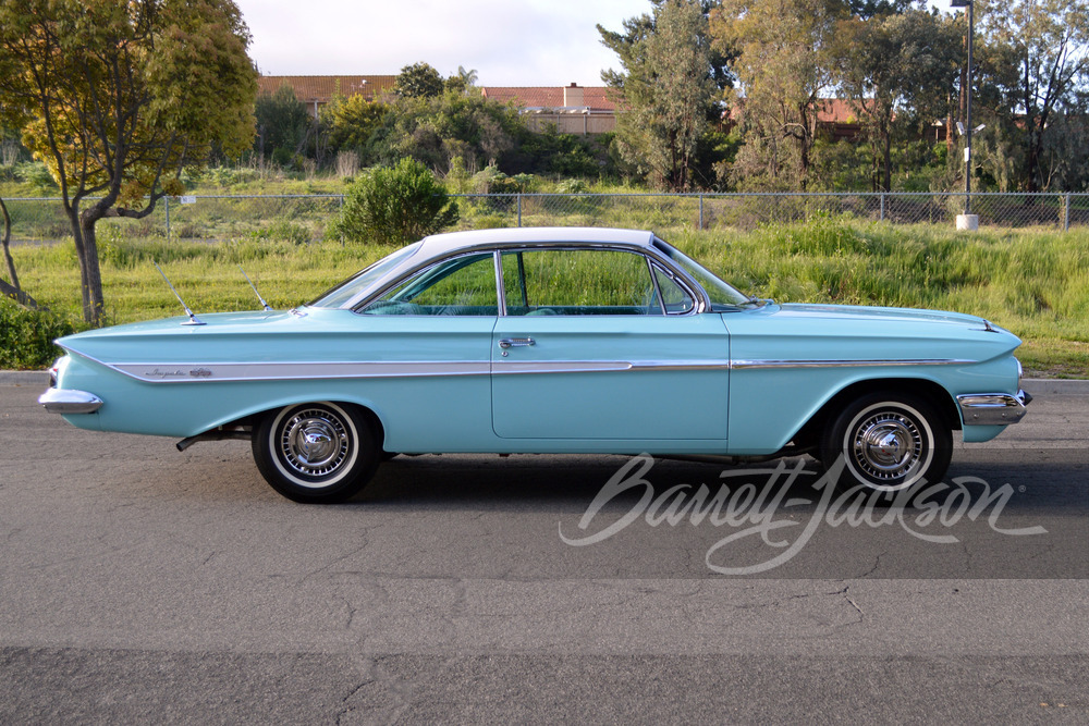 1961 CHEVROLET IMPALA SS 409 - Side Profile - 244914