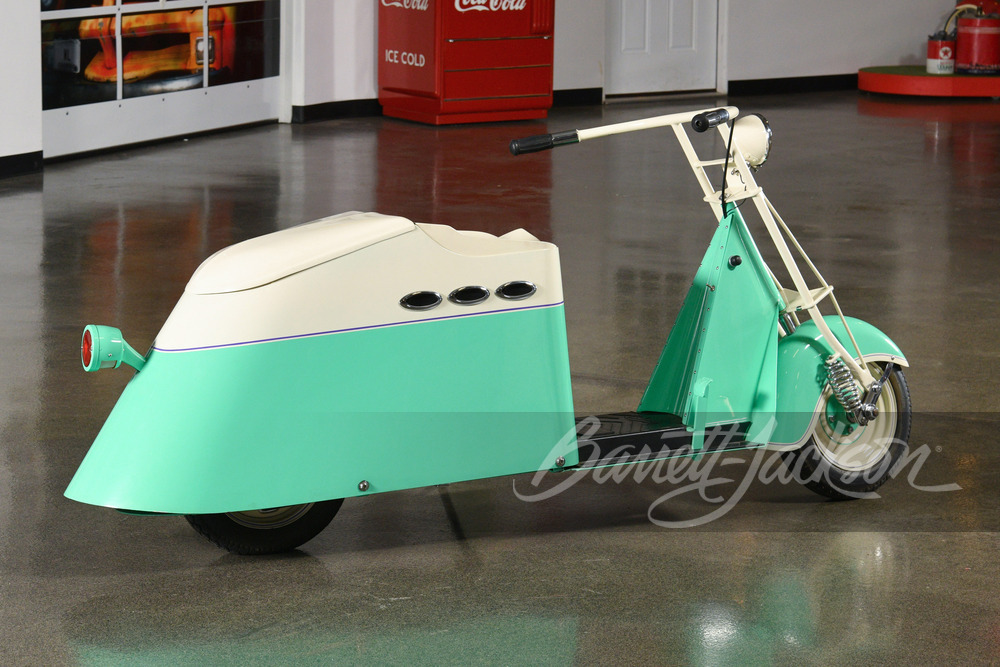 1957 CUSHMAN PACEMAKER SCOOTER - Misc 2 - 245065