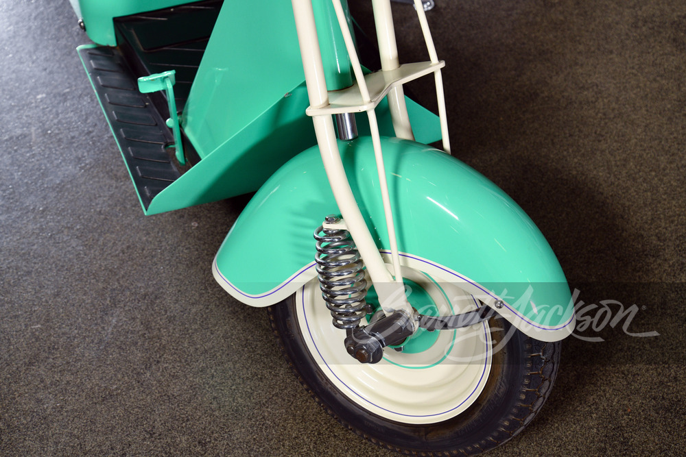 1957 CUSHMAN PACEMAKER SCOOTER - Misc 6 - 245065