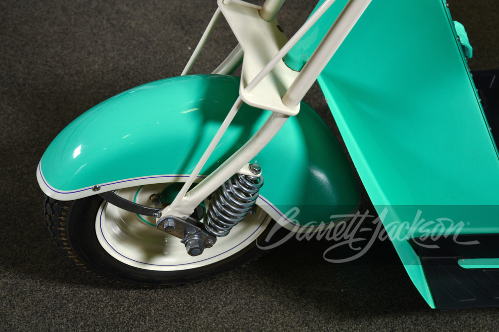 1957 CUSHMAN PACEMAKER SCOOTER - Misc 9 - 245065