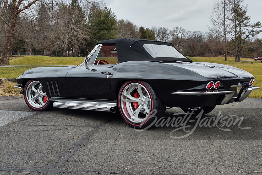 1965 CHEVROLET CORVETTE CUSTOM CONVERTIBLE - Rear 3/4 - 245091