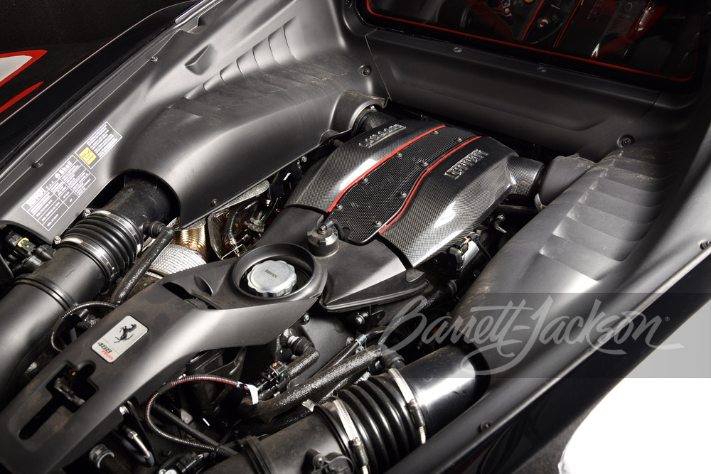 2020 FERRARI 488 PISTA - Engine - 245216