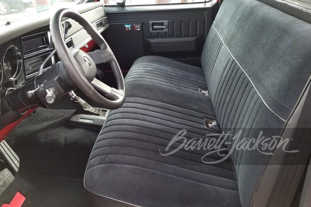 1985 CHEVROLET K10 PICKUP - Interior - 245457