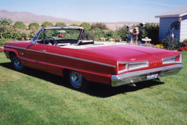 1966 DODGE POLARA 500 CONVERTIBLE - Rear 3/4 - 24600