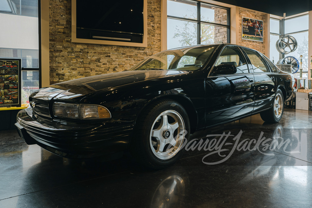 1996 CHEVROLET IMPALA SS - Front 3/4 - 246602
