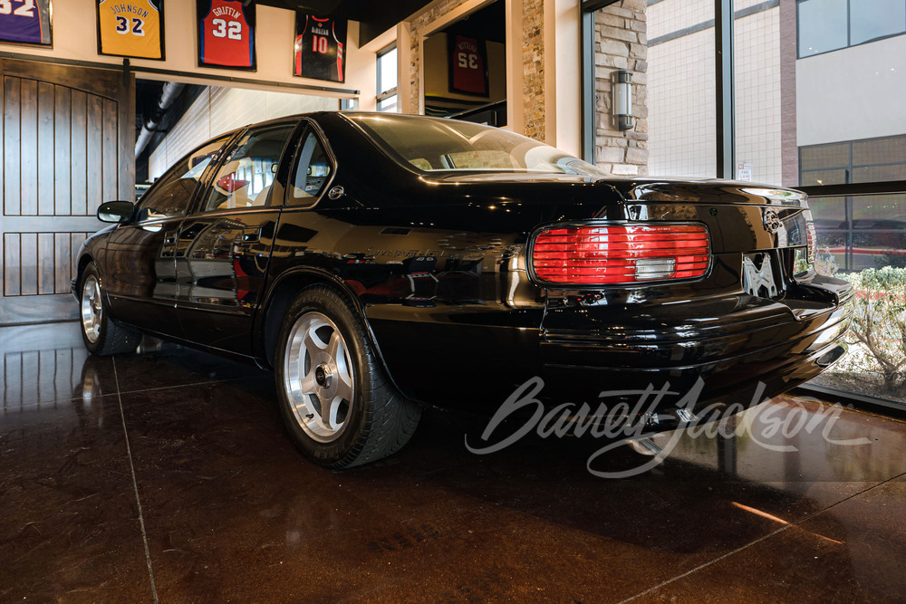 1996 CHEVROLET IMPALA SS - Rear 3/4 - 246602