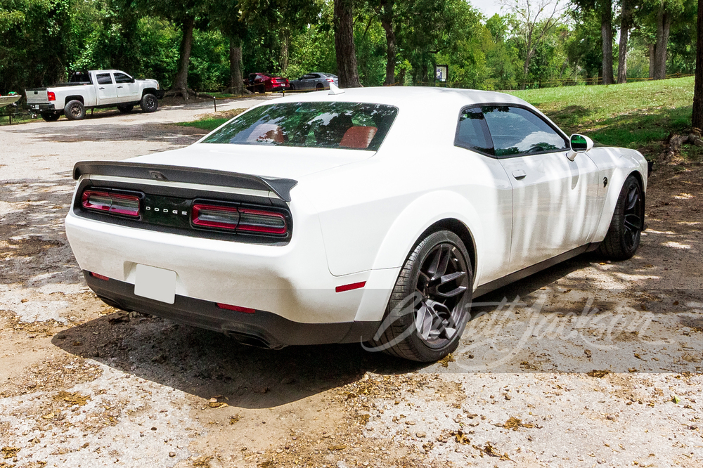 2019 DODGE CHALLENGER SRT HELLCAT REDEYE WIDEBODY - Rear 3/4 - 246780