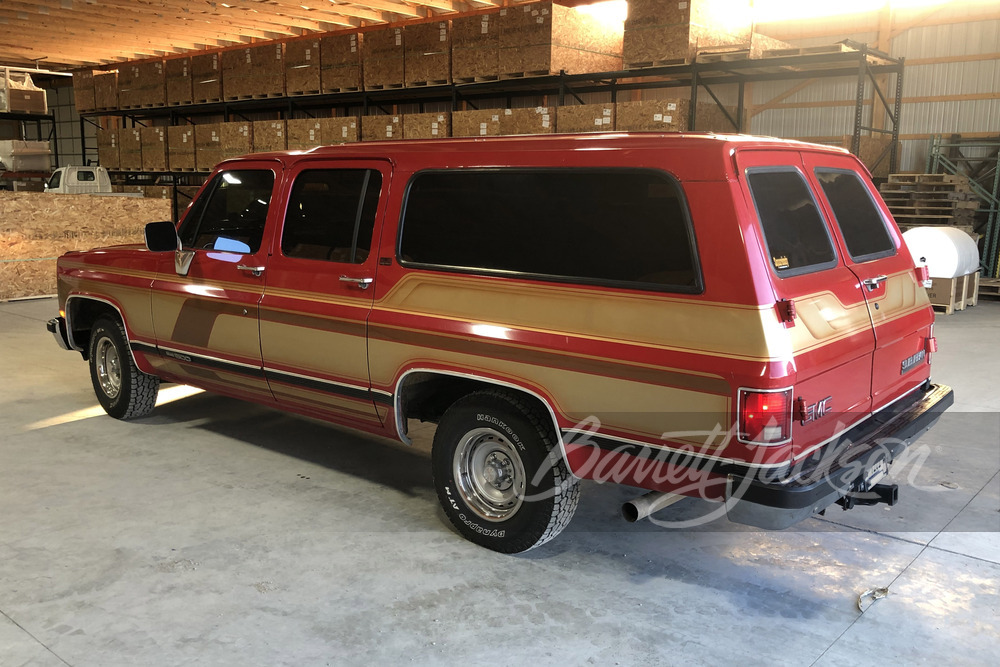 1991 GMC SUBURBAN - Rear 3/4 - 246798