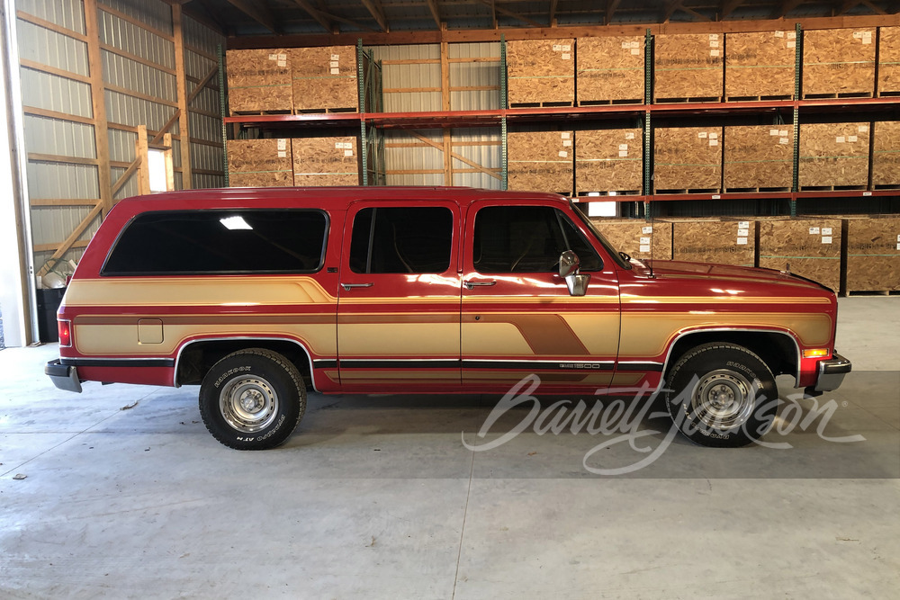 1991 GMC SUBURBAN - Side Profile - 246798