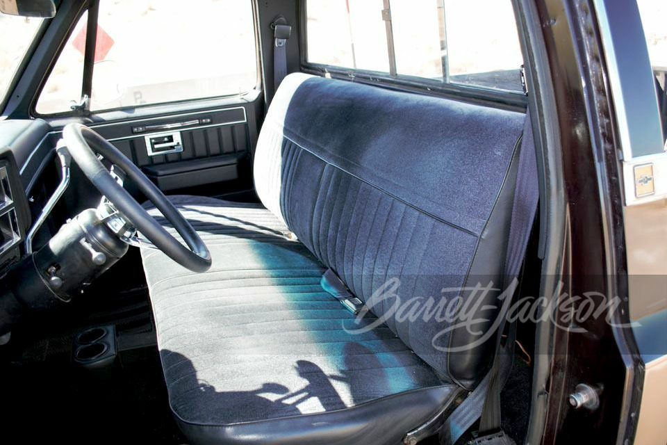 1986 CHEVROLET SILVERADO 1500 PICKUP - Interior - 247815