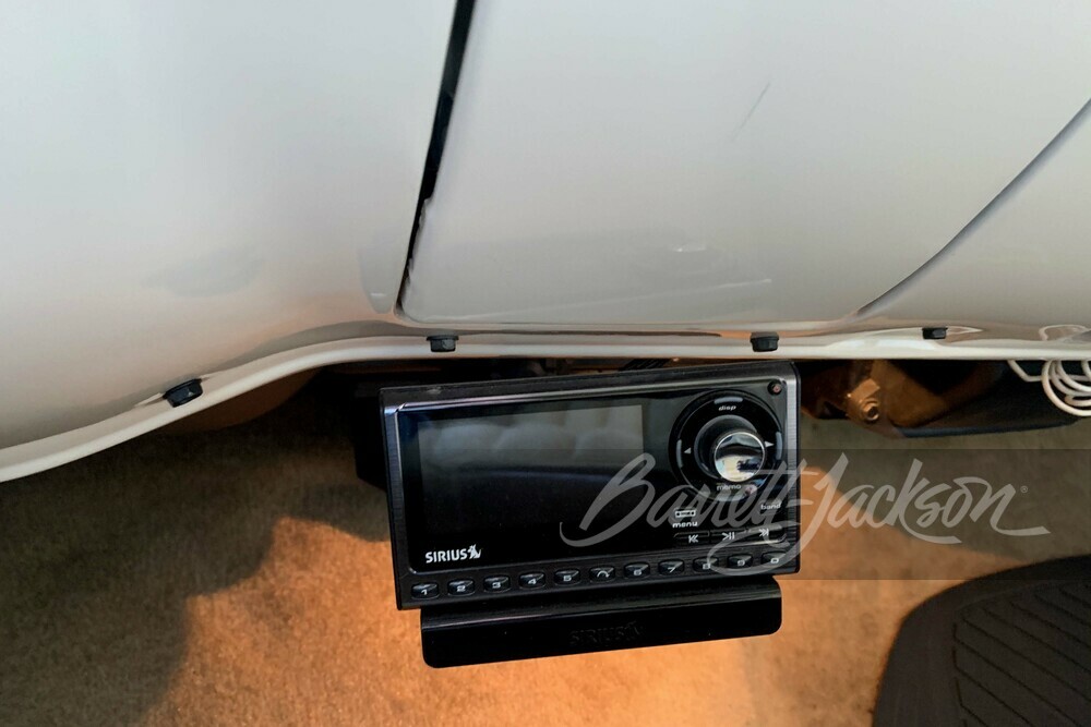 1986 CHEVROLET C10 CUSTOM DELUXE PICKUP - Misc 5 - 248000