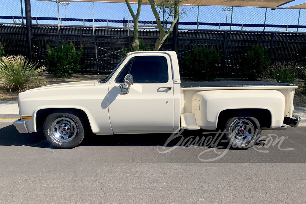 1986 CHEVROLET C10 CUSTOM DELUXE PICKUP - Side Profile - 248000