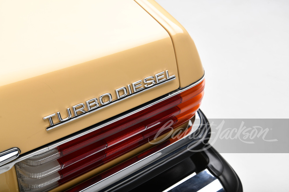 1980 MERCEDES-BENZ 300SD - Misc 30 - 248012
