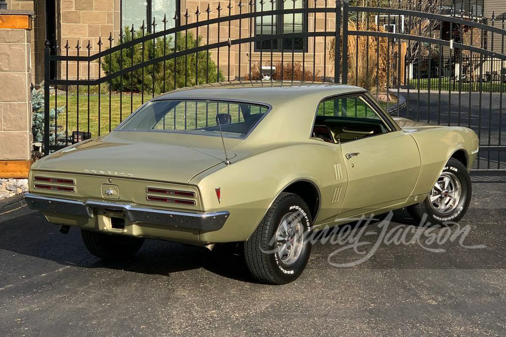 1968 PONTIAC FIREBIRD 350 - Rear 3/4 - 248086