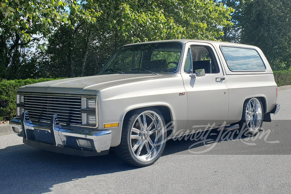1981 GMC JIMMY CUSTOM SUV - Front 3/4 - 248237