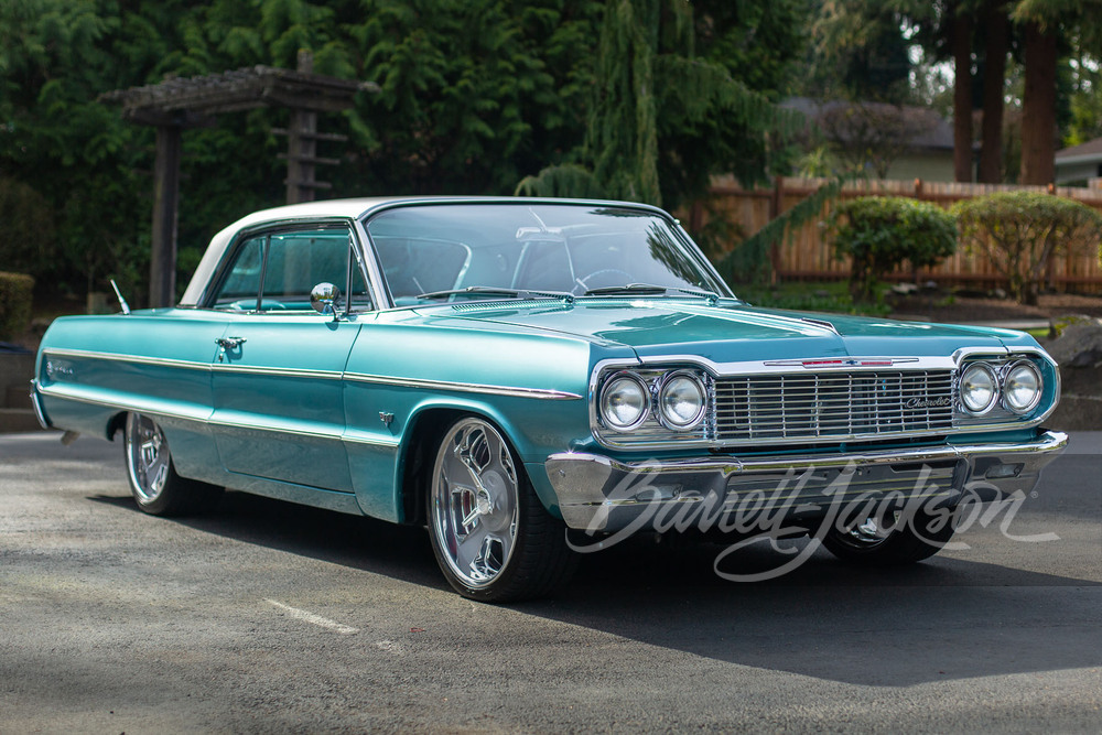 1964 CHEVROLET IMPALA CUSTOM COUPE - Front 3/4 - 248432