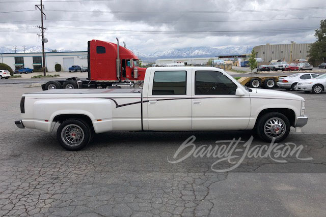 1993 CHEVROLET 3500 CREW CAB DUALLY - Side Profile - 248433