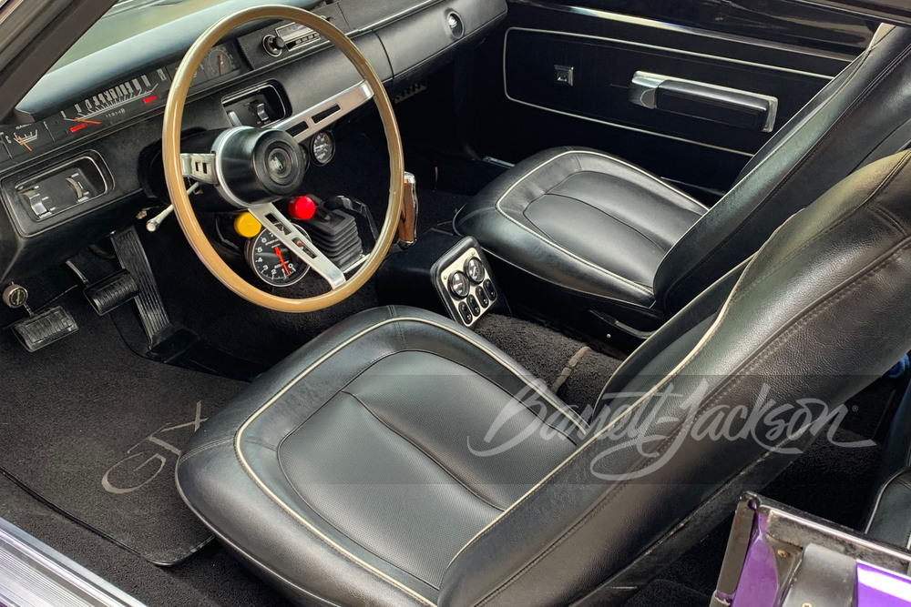 1970 PLYMOUTH GTX HEMI CUSTOM COUPE - Interior - 248440