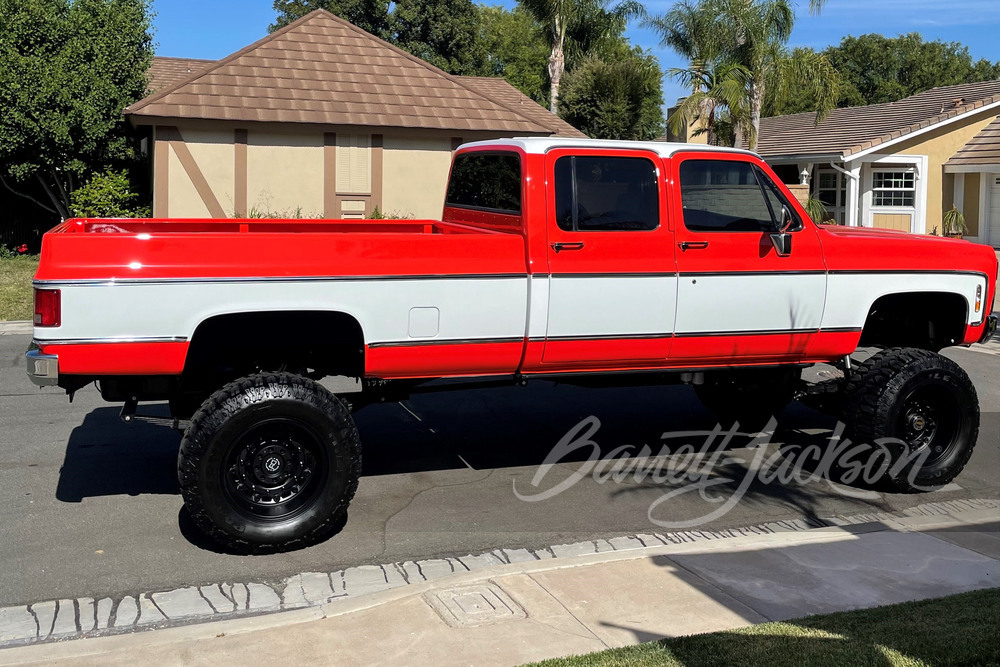 1974 CHEVROLET C20 CUSTOM PICKUP - Side Profile - 248984