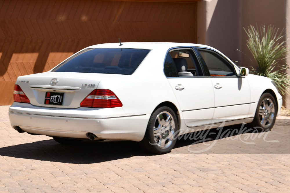 2006 LEXUS LS430 - Rear 3/4 - 249023