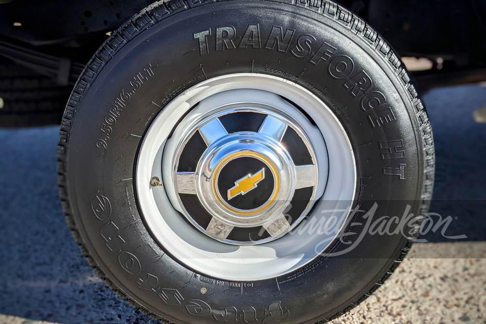 1981 CHEVROLET C20 PICKUP - Misc 18 - 249113