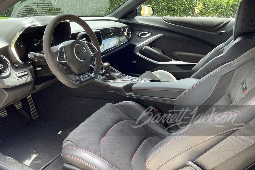 2019 CHEVROLET CAMARO ZL1 HENNESSEY CUSTOM EDITION "EXORCIST" - Interior - 249502