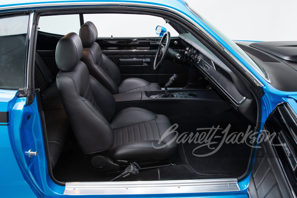 1971 PLYMOUTH DUSTER HEMI CUSTOM COUPE - Interior - 249539