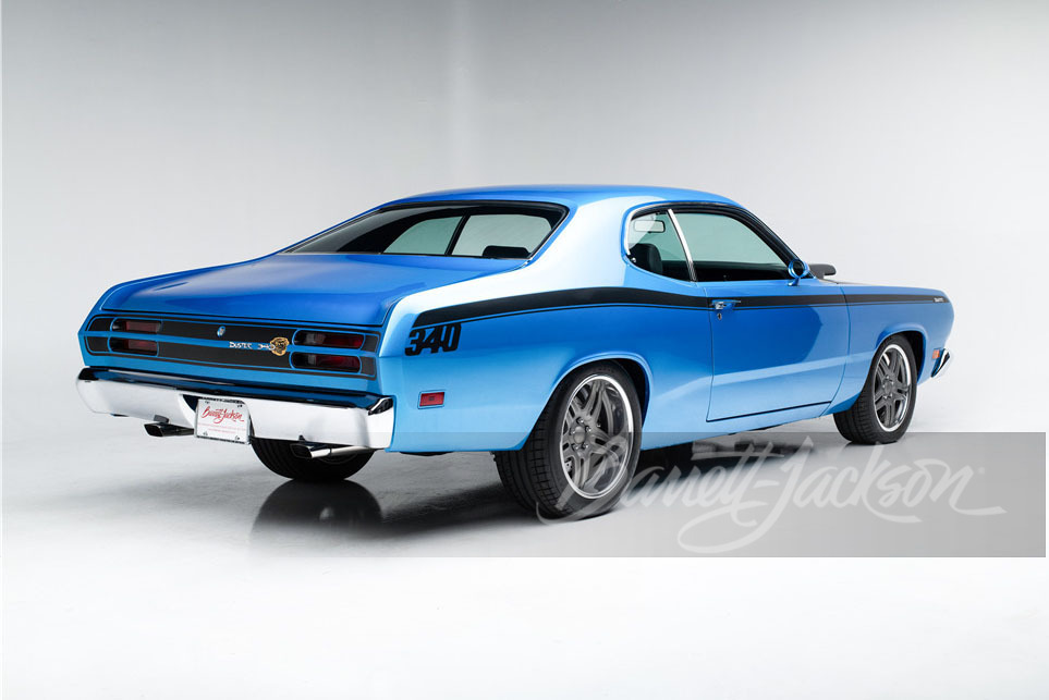 1971 PLYMOUTH DUSTER HEMI CUSTOM COUPE - Rear 3/4 - 249539