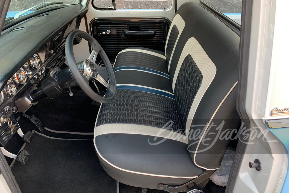 1968 FORD F-100 CUSTOM PICKUP - Interior - 249665