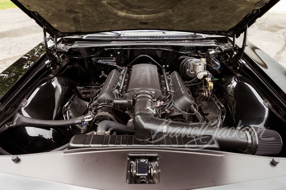 1966 CHEVROLET IMPALA SS CUSTOM HARDTOP - Engine - 249733