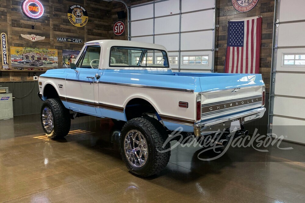 1970 CHEVROLET K10 CUSTOM PICKUP - Rear 3/4 - 249776