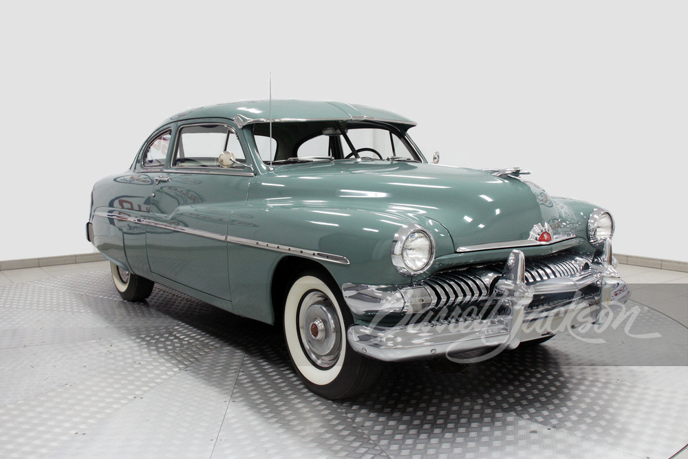 1951 MERCURY CLUB COUPE - Front 3/4 - 249879