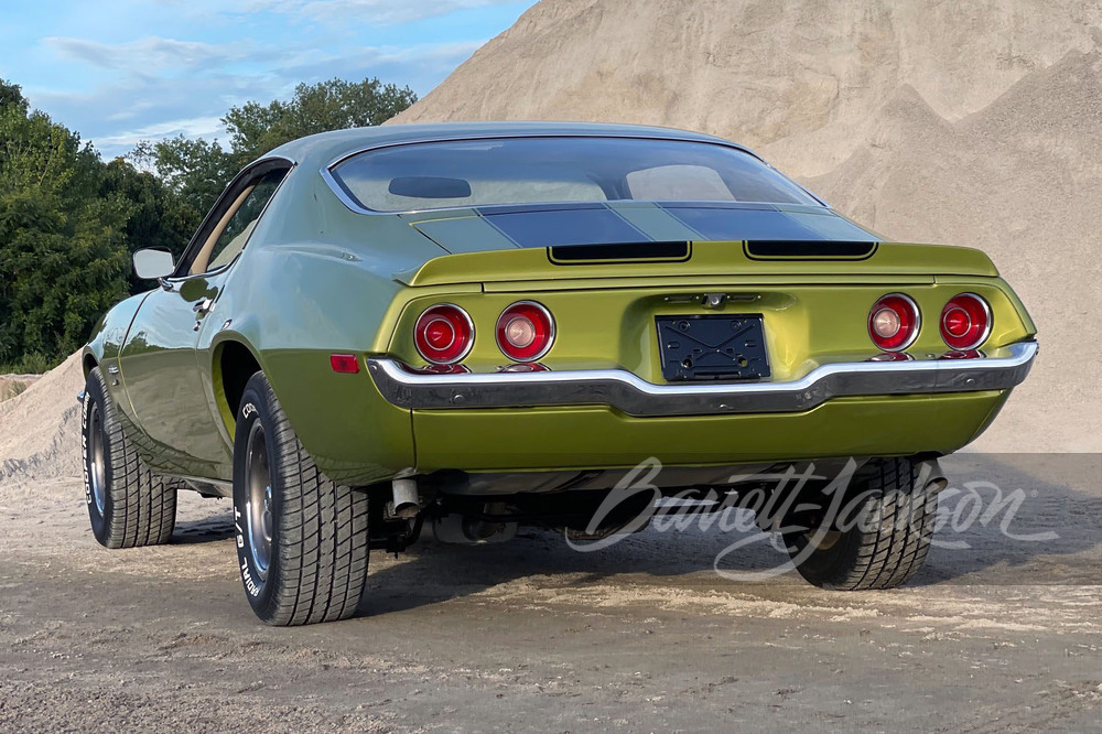 1970 CHEVROLET CAMARO SS - Rear 3/4 - 249993