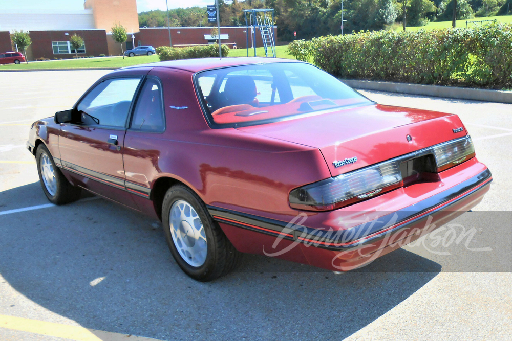 1988 FORD THUNDERBIRD TURBO COUPE - Rear 3/4 - 250192