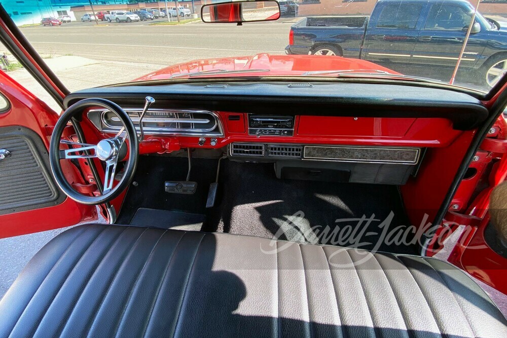 1971 FORD F-100 CUSTOM PICKUP - Interior - 250471