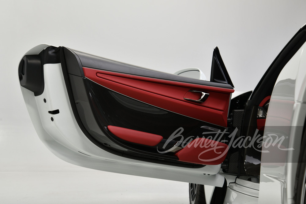 2015 PORSCHE 918 SPYDER - Misc 14 - 251253