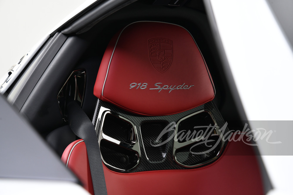 2015 PORSCHE 918 SPYDER - Misc 19 - 251253