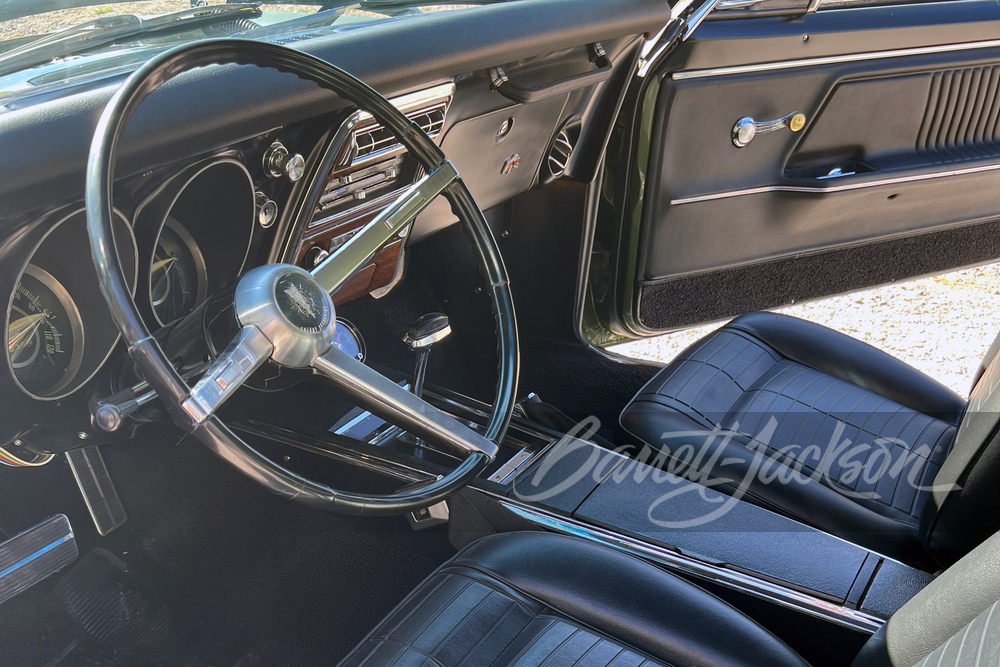 1967 PONTIAC FIREBIRD 400 - Interior - 251434