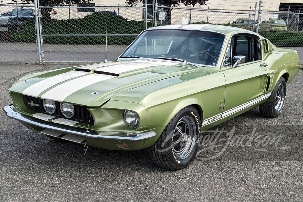 1967 SHELBY GT500 - Front 3/4 - 251468