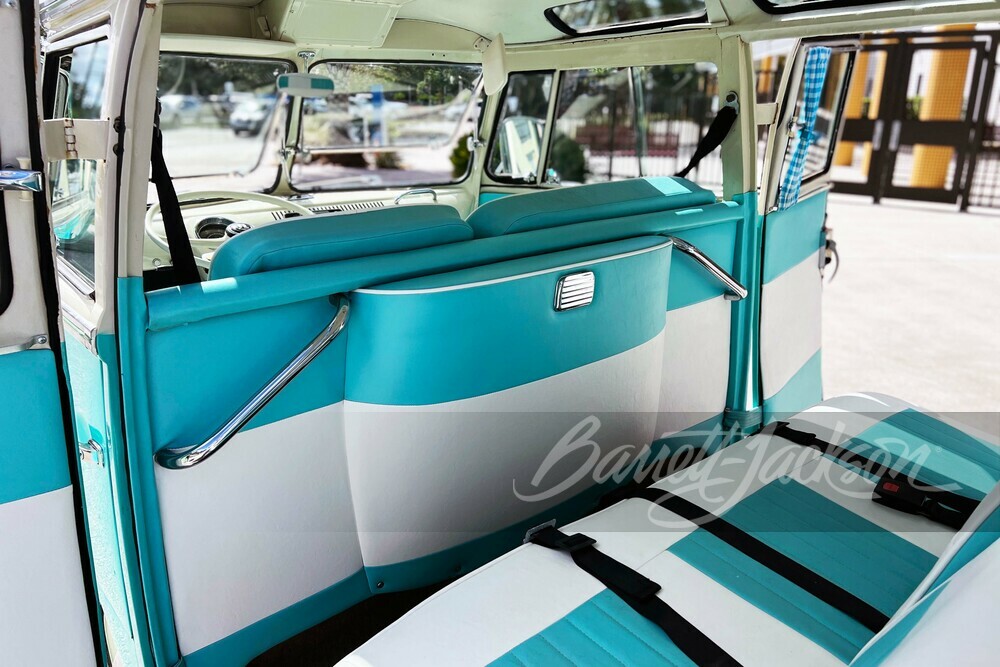 1972 VOLKSWAGEN 23-WINDOW RE-CREATION BUS - Misc 3 - 251519