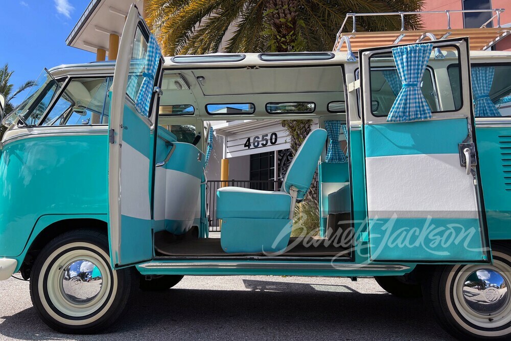 1972 VOLKSWAGEN 23-WINDOW RE-CREATION BUS - Misc 2 - 251519