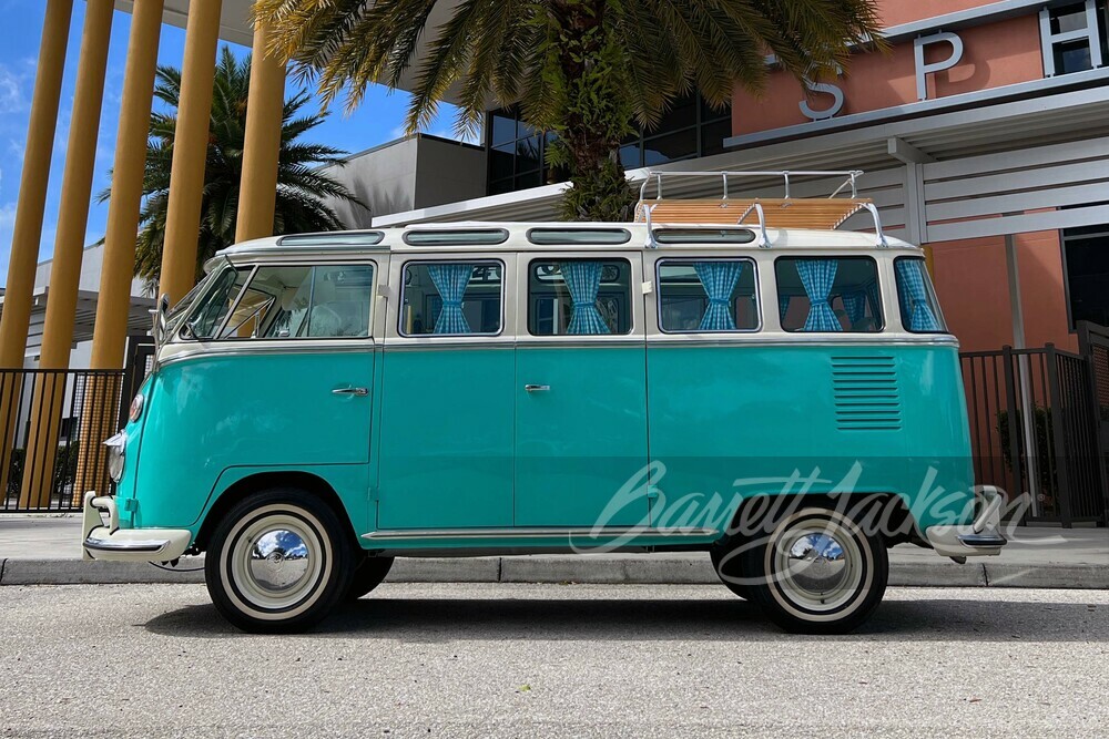 1972 VOLKSWAGEN 23-WINDOW RE-CREATION BUS - Side Profile - 251519