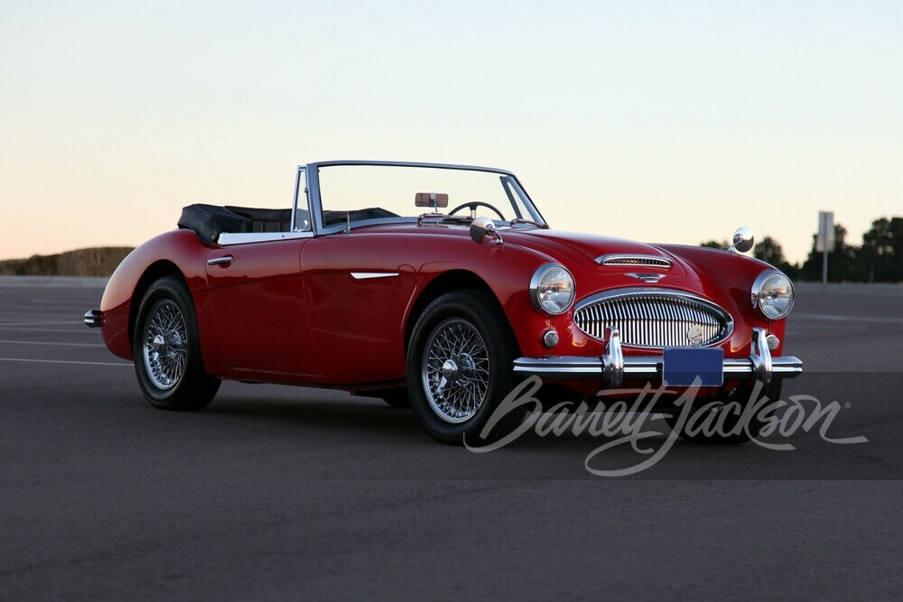 1963 AUSTIN-HEALEY 3000 MARK II BJ7 CONVERTIBLE - Front 3/4 - 251629