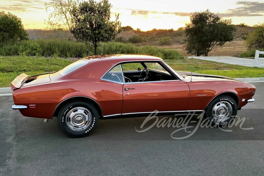 1968 CHEVROLET CAMARO Z/28 RS - Side Profile - 251763