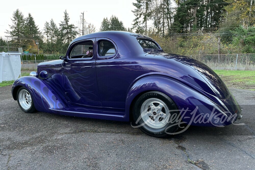 1936 PLYMOUTH DELUXE CUSTOM COUPE - Rear 3/4 - 251769