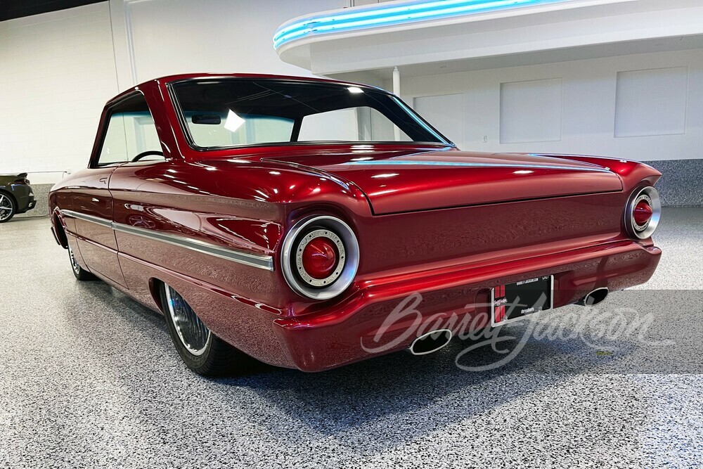 1963 FORD FALCON CUSTOM HARDTOP - Rear 3/4 - 251813