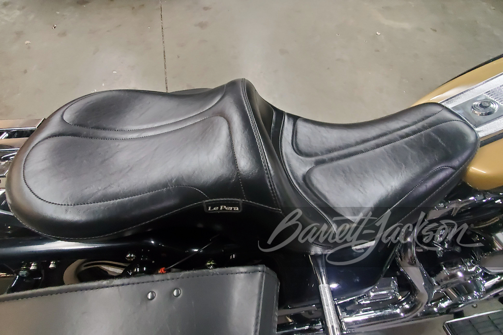 2000 HARLEY-DAVIDSON ROAD KING CLASSIC CUSTOM MOTORCYCLE - Interior - 251828